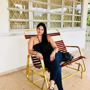 Meet your Posher, Marilyn